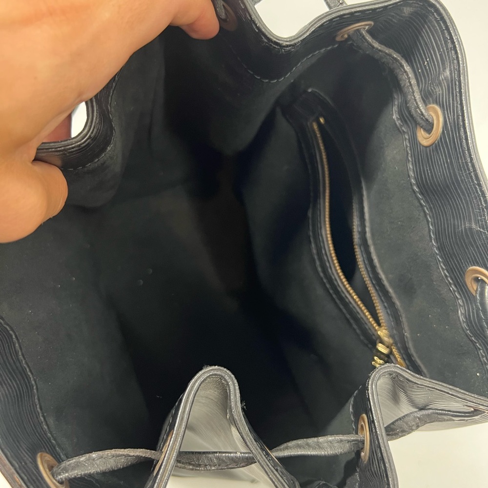 Louis Vuitton Epi Note Draw String - image 6